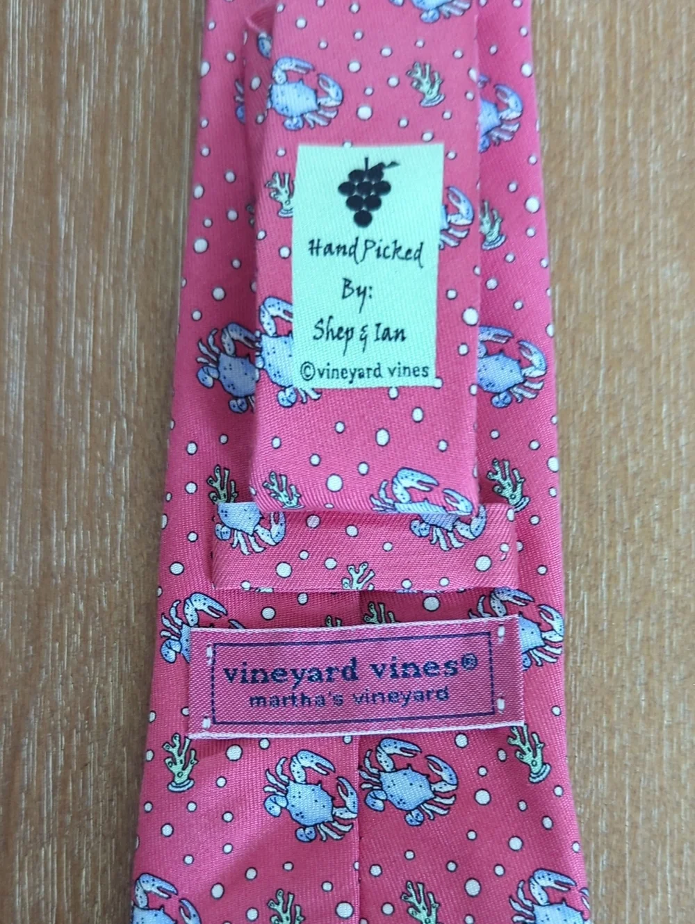 Vineyard Vines 100% Imported Silk Kids Coral Tie with Crab Pattern